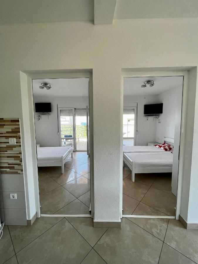 Apartments Apartmani Bojana Utjeha-Bušat Extérieur photo
