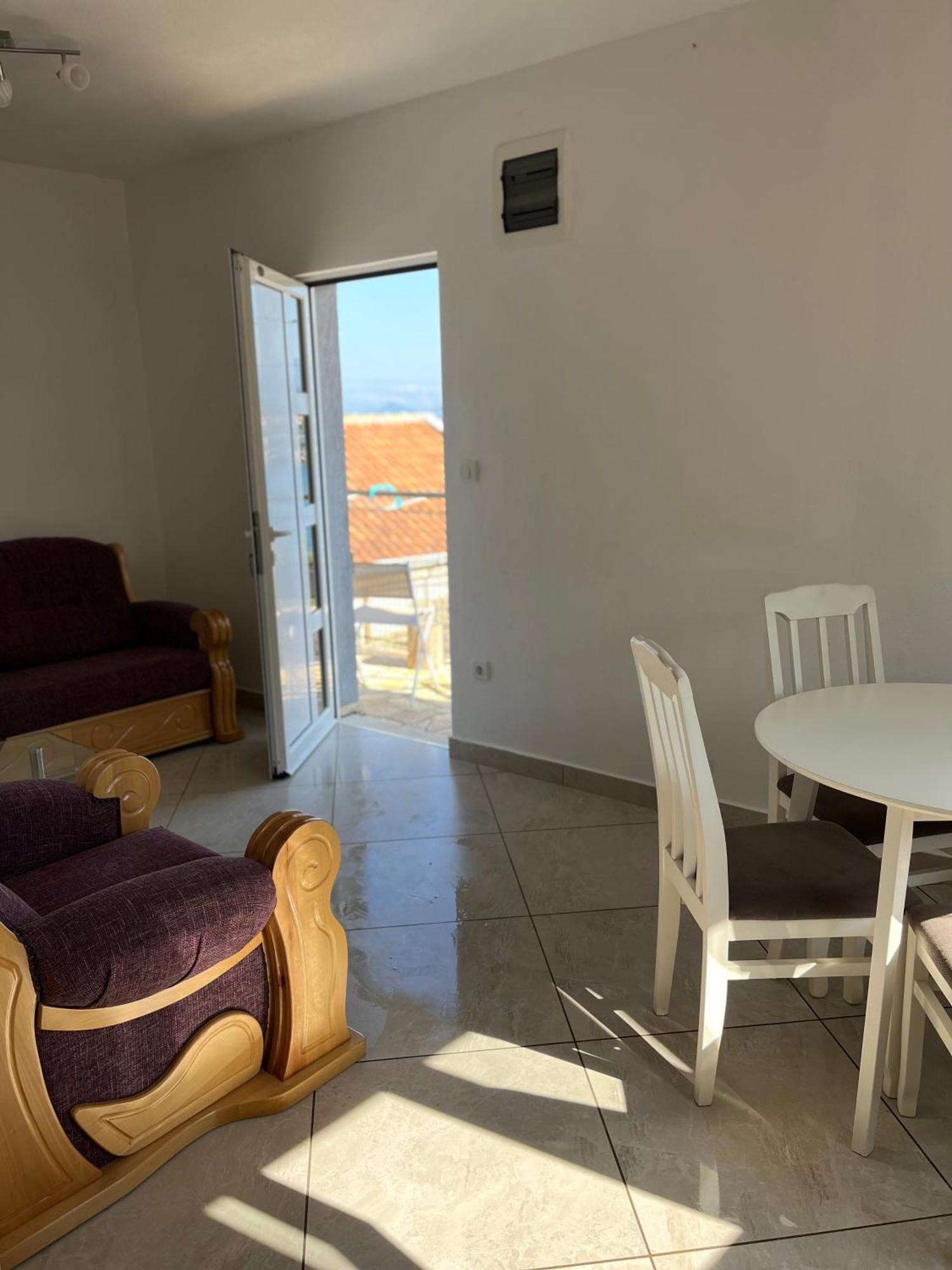 Apartments Apartmani Bojana Utjeha-Bušat Extérieur photo
